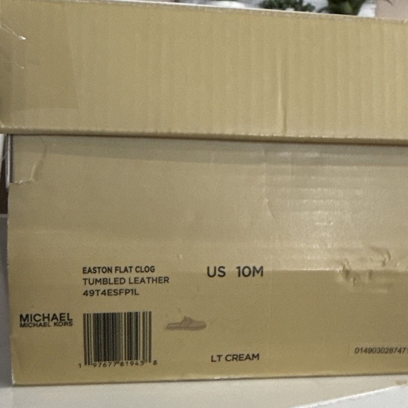 Michael Kors Easton Flat Leather Clog Light Cream Size 10 - Picture 7 of 7